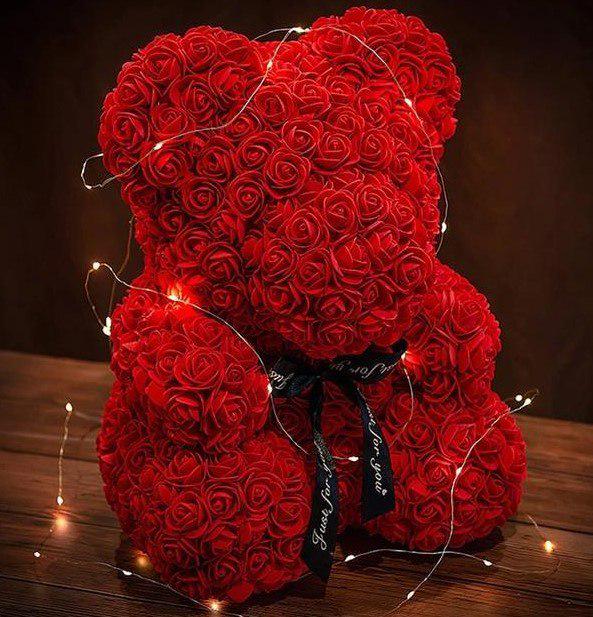 Мишка из искусственных роз с подсветкой 25 см Красный (2104618448) - фото 2 Мишка из искусственных роз с подсветкой 25 см Красный (2104618448) - фото 2