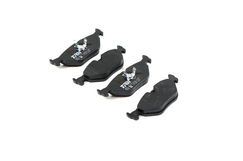 Колодки тормозные дисковые BMW 3 e30 e36 задние (GDB917 TRW Engine Components)