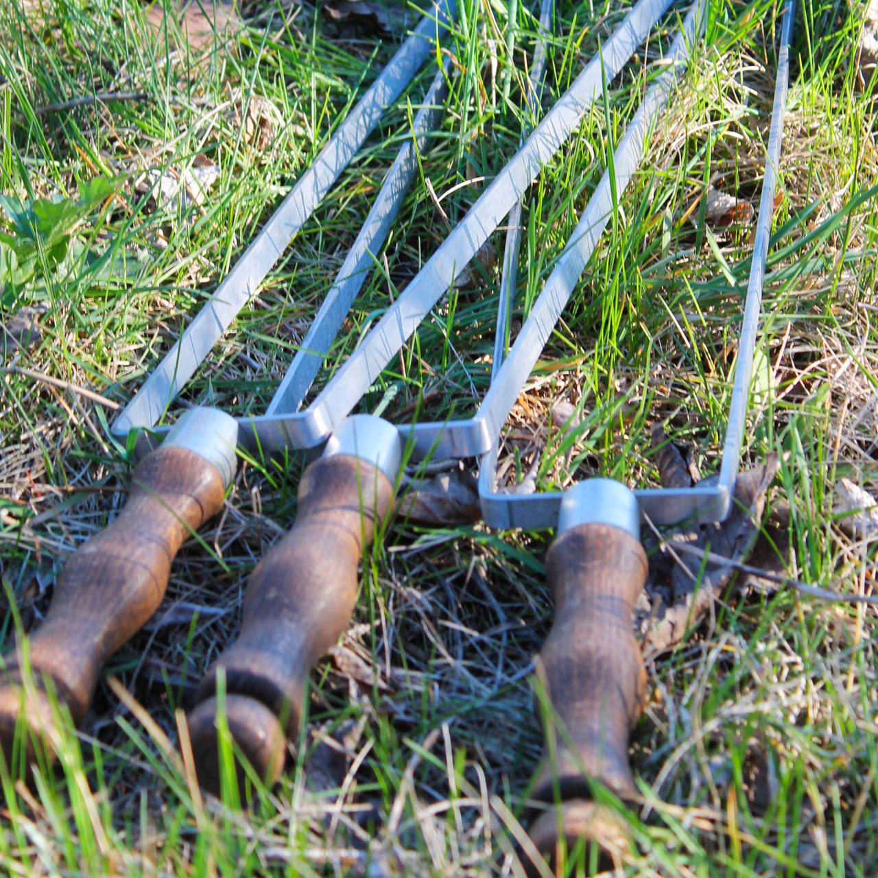 Шампур подвійний з дерев'яною ручкою 630x12x3 мм (17656704) - фото 5 Шампур подвійний з дерев'яною ручкою 630x12x3 мм (17656704) - фото 5