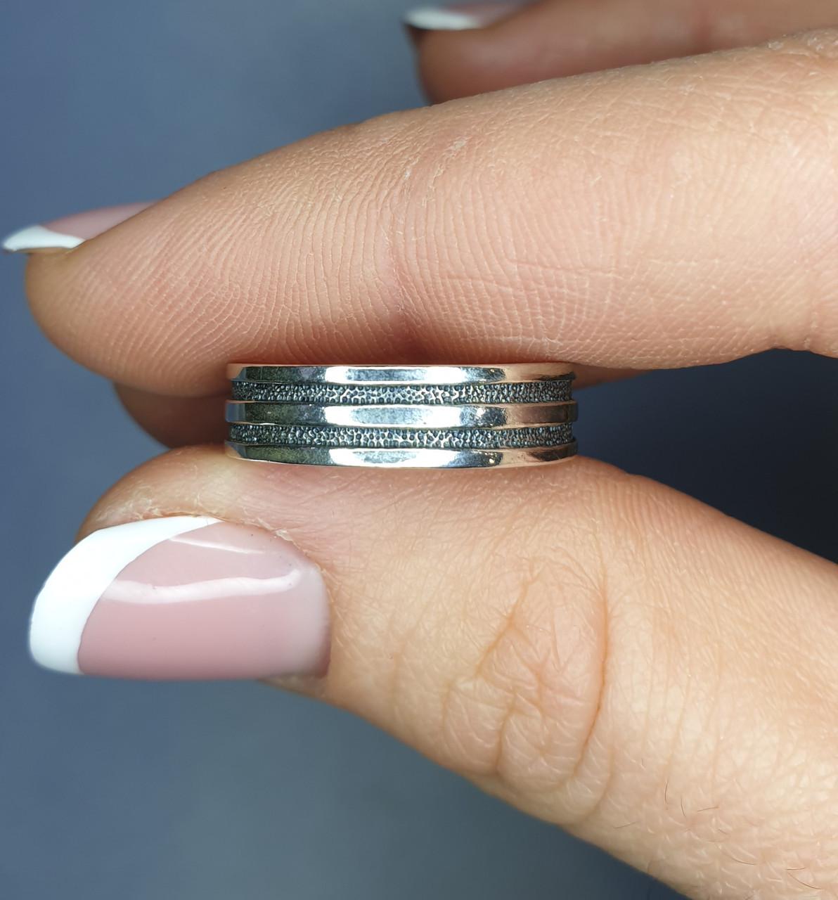 Кольцо серебряное 2,43 г р. 19 (1599223644)