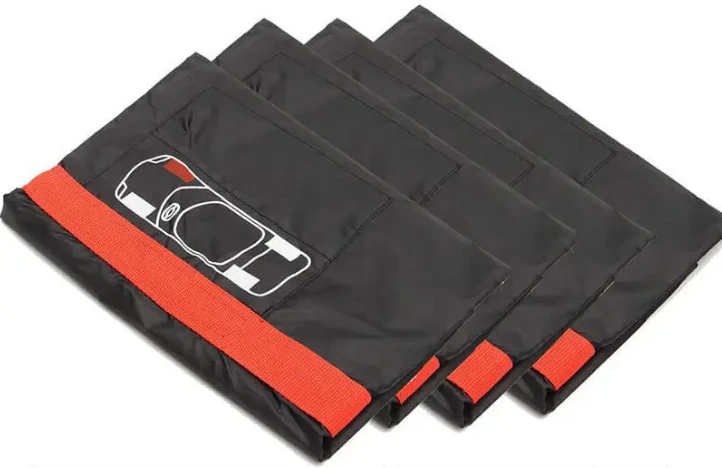 Чохли для зберігання шин та колес R18 з оксфорду 4 шт. (2574795472) Чохли для зберігання шин та колес R18 з оксфорду 4 шт. (2574795472)