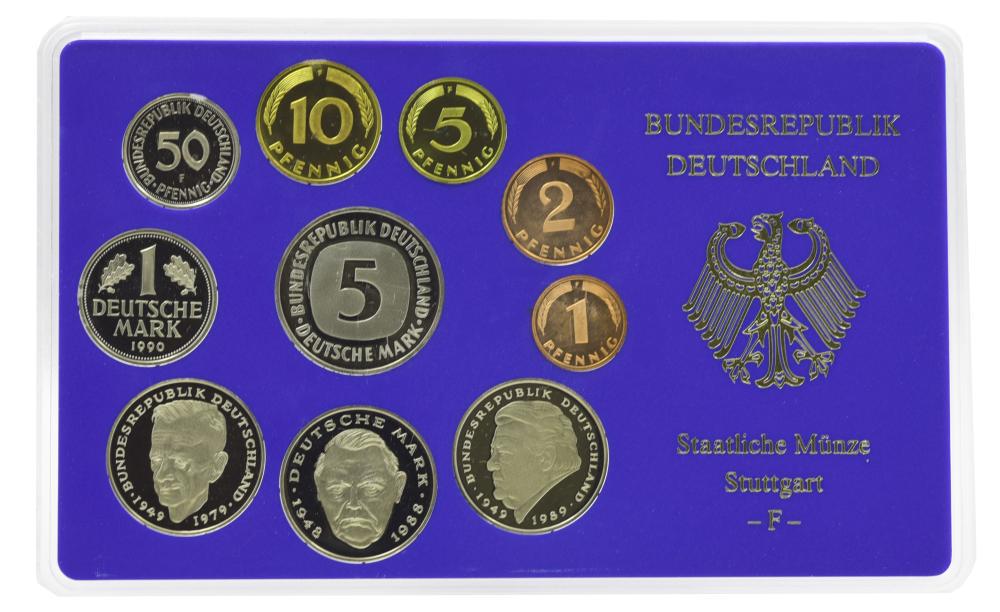 Коллекционные монеты Германия набор из 10 монет 1990 Proof F 1/2/5/10/50 пфеннигов 1/2/2/2/5 марок в сувенирной упаковке (М22736)