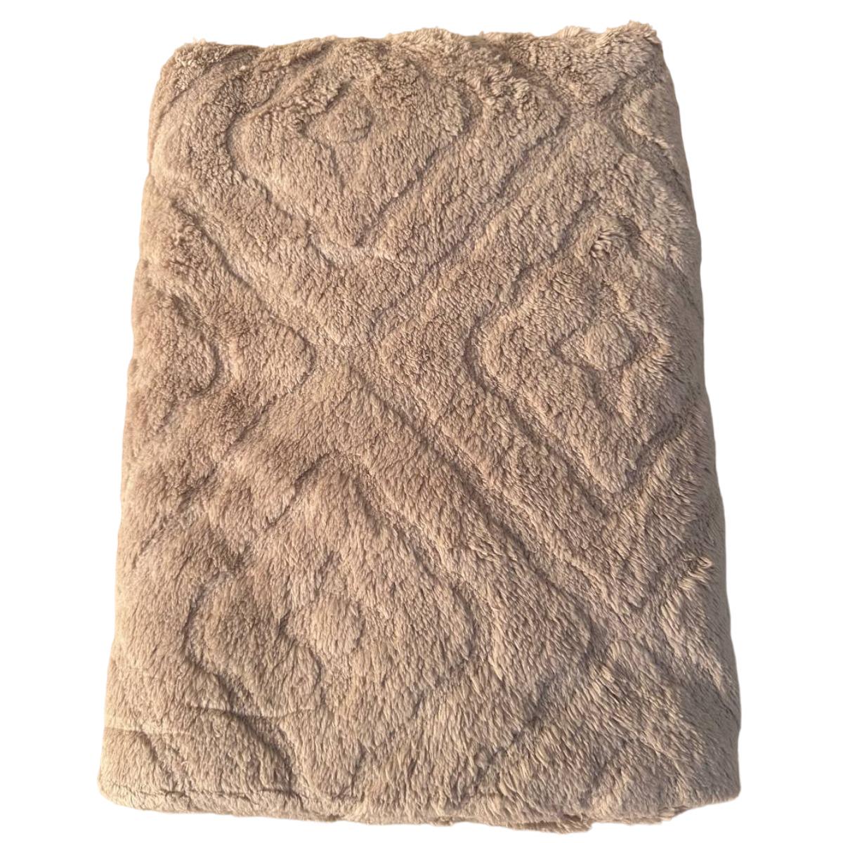 Плед пушистый Koloco Большой Ромбик полуторный 150х200 см Бежевый (39742) - фото 1 Плед пушистый Koloco Большой Ромбик полуторный 150х200 см Бежевый (39742) - фото 1