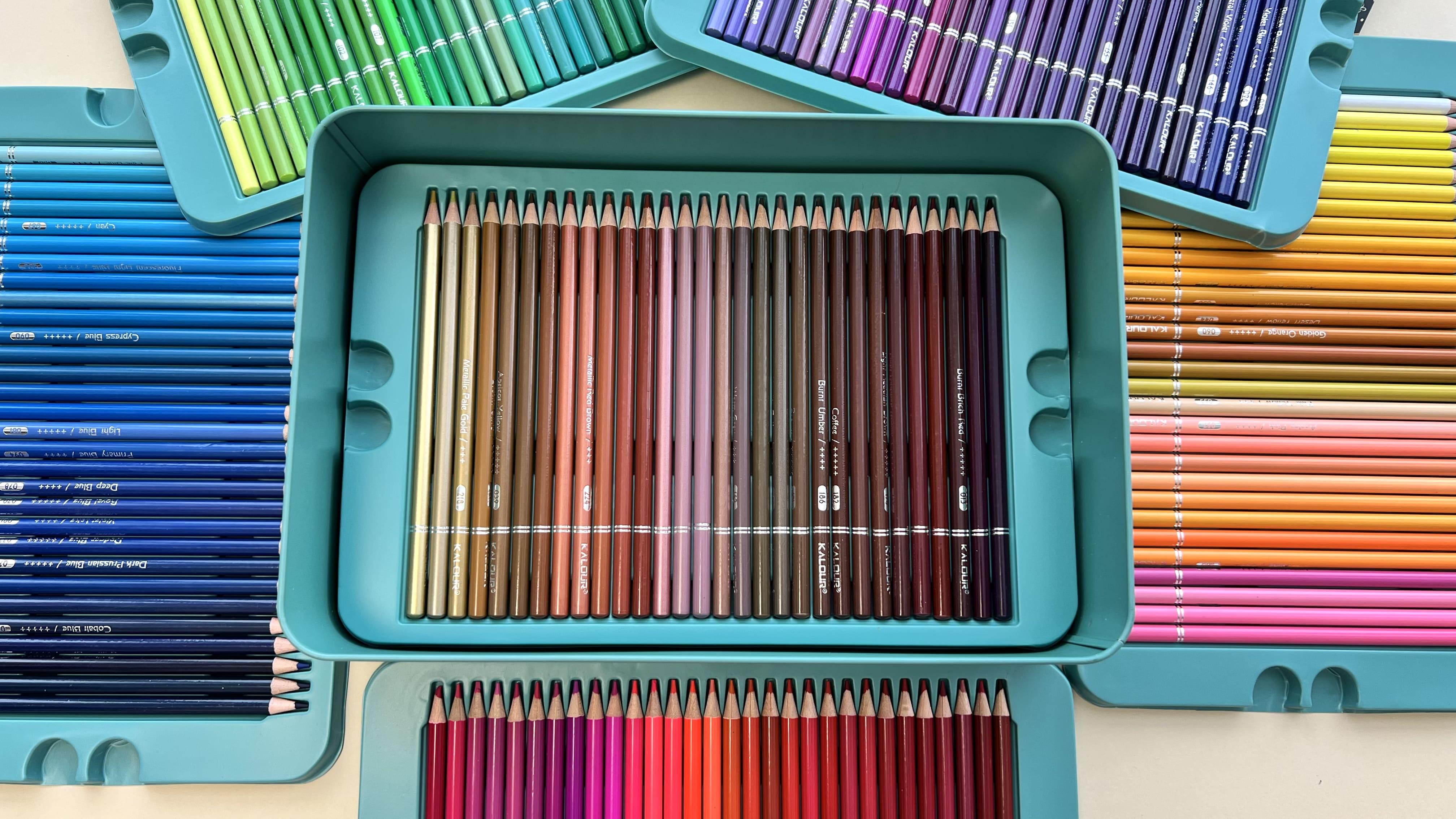 Набір олівців Kalour великий у металевому пеналі 240 кольорів - фото 7 Набір олівців Kalour великий у металевому пеналі 240 кольорів - фото 7