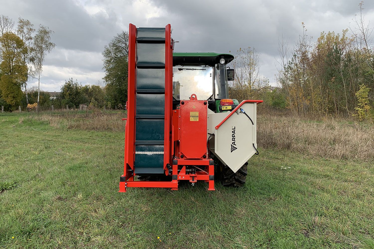 Подрібнювач гілок Arpal на шматки дров до трактора (АМ-200ТР-К) - фото 8 Подрібнювач гілок Arpal на шматки дров до трактора (АМ-200ТР-К) - фото 8