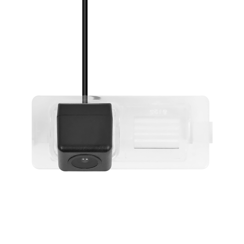 Автомобильная камера заднего вида Lesko для Renault Duster/Megane 3/Nissan Terrano Автомобильная камера заднего вида Lesko для Renault Duster/Megane 3/Nissan Terrano