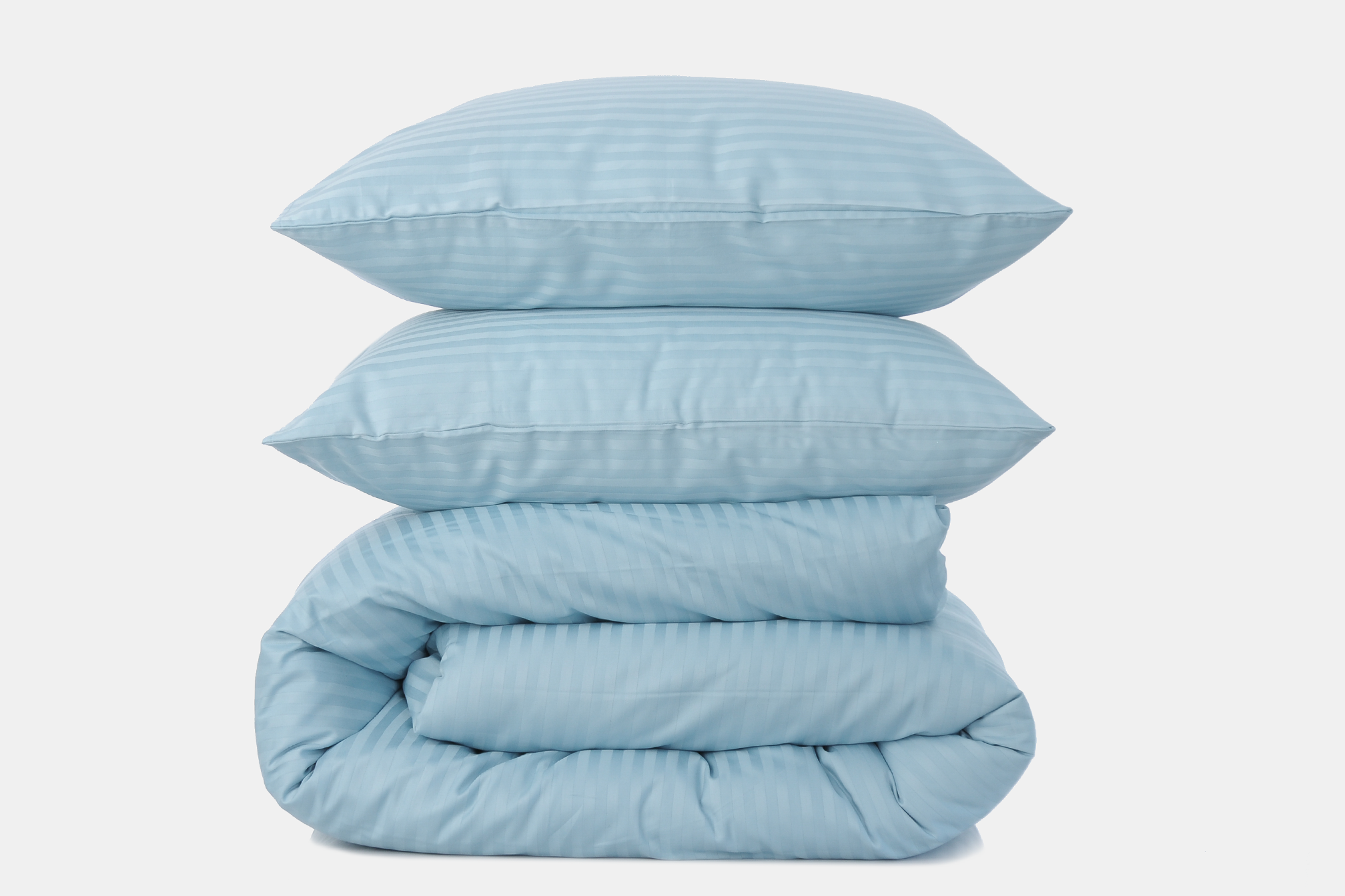 Комплект постельного белья семейный Amore lightblue4311 страйп-сатин Лазурный (KPB-As-STLux-lightblue4311 70x70_) - фото 1 Комплект постельного белья семейный Amore lightblue4311 страйп-сатин Лазурный (KPB-As-STLux-lightblue4311 70x70_) - фото 1