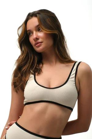 Купальний топ PRIMARK 448002 р. 36 Білий