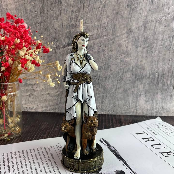 Свеча восковая магическая Богиня Фрейя (1341)