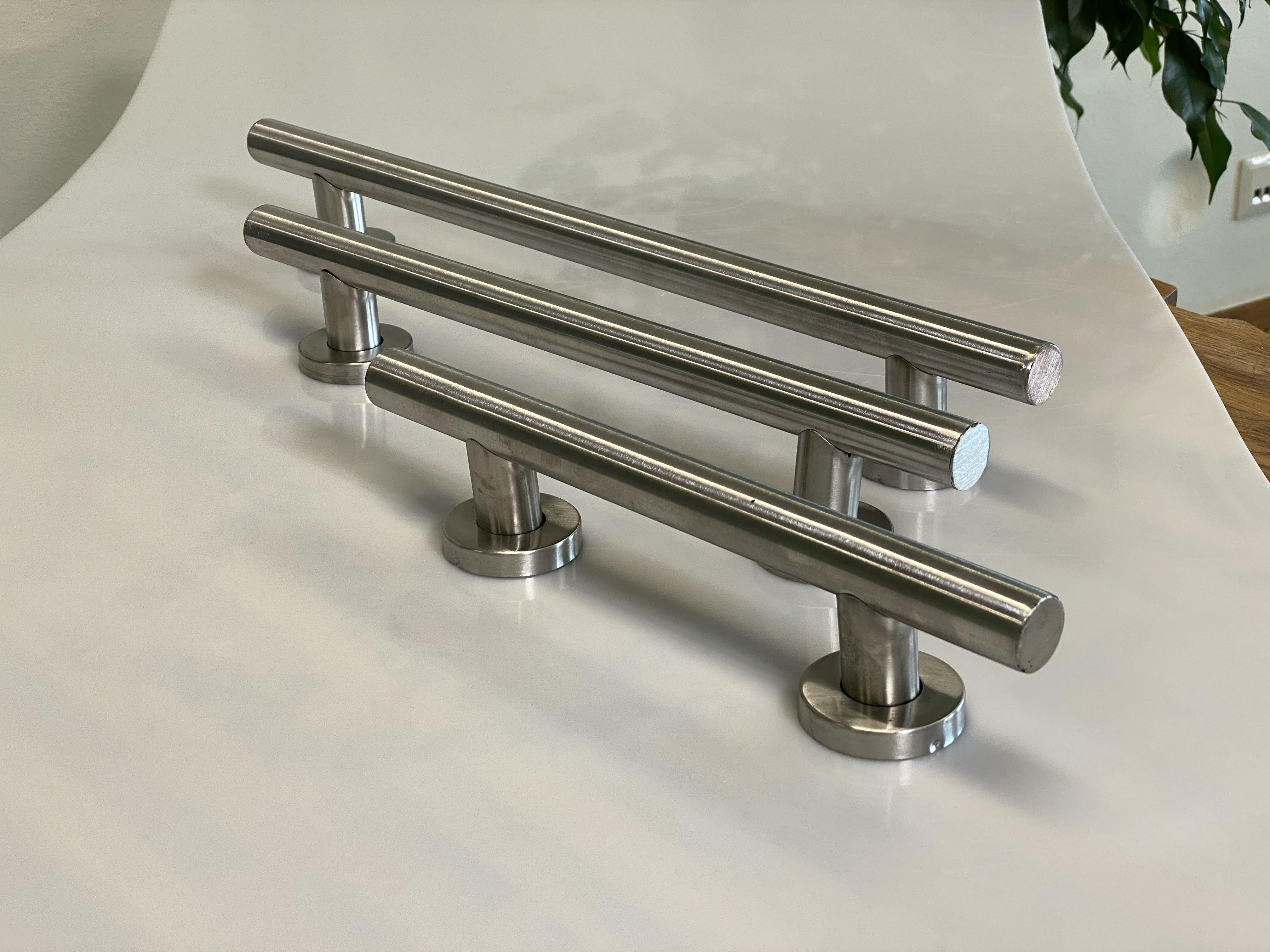 Поручень-ручка Maxiflow 40 см D32 4824.3240P.304.00 - фото 4 Поручень-ручка Maxiflow 40 см D32 4824.3240P.304.00 - фото 4