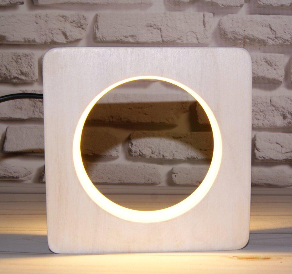 Светильник ночник из дерева ручной работы (23054-Нов)