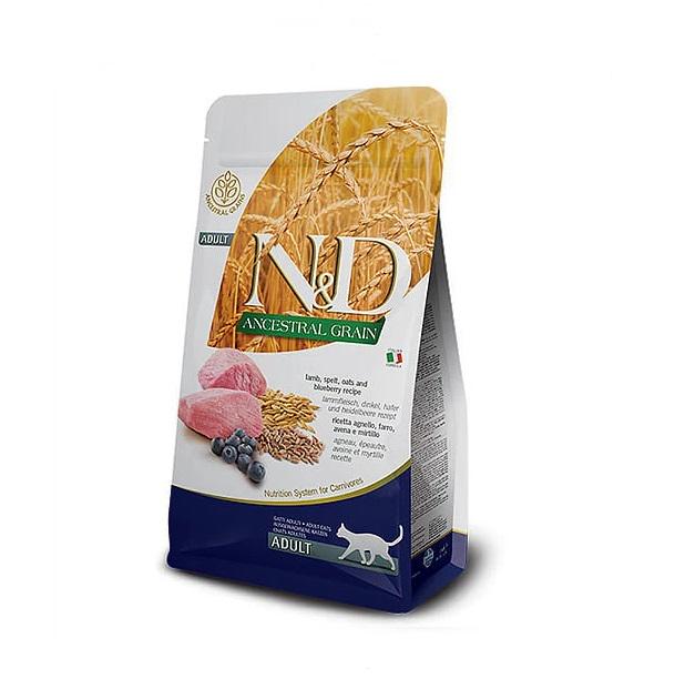 Корм сухий низькозерновий Farmina LOW GRAIN Ягня/чорниця для дорослих кішок 1,5 кг (8010276021595)