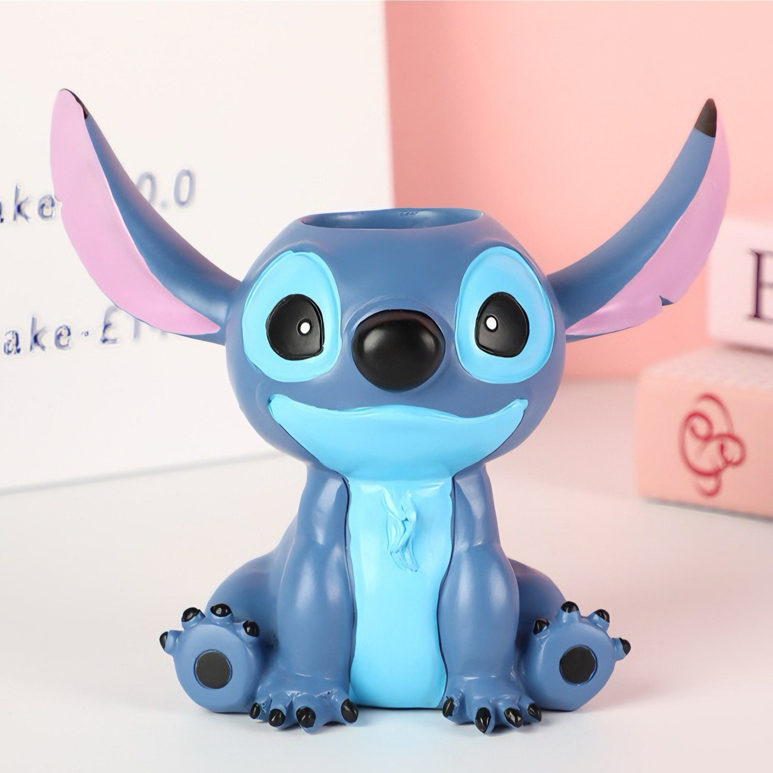 Кашпо у вигляді героя Стіч