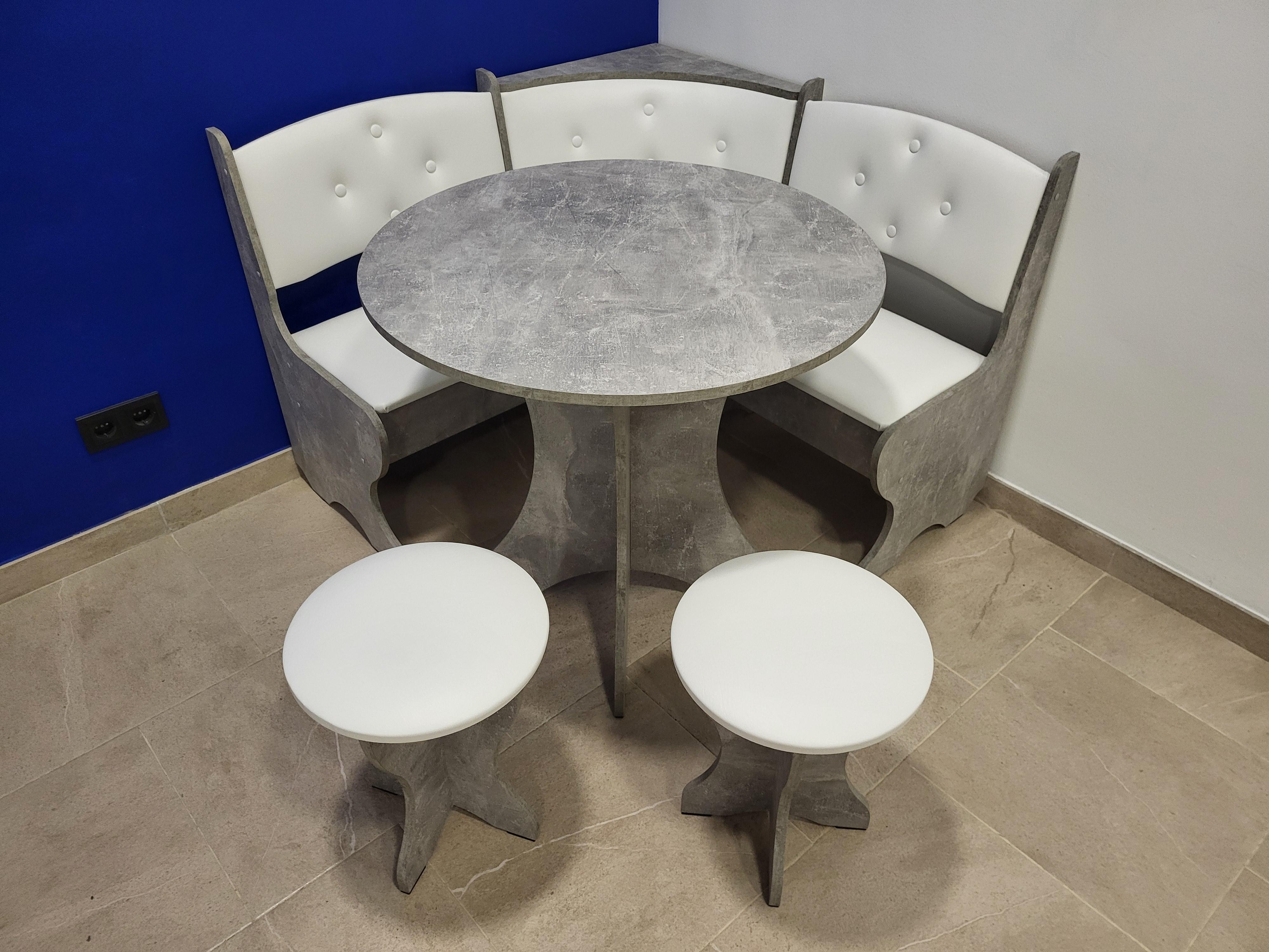 Кухонний куток Боярин зі столом та 2 табуретками ДСП/екошкіра 110х110 см Бетон/Білий (KS2T-BT-EBL)