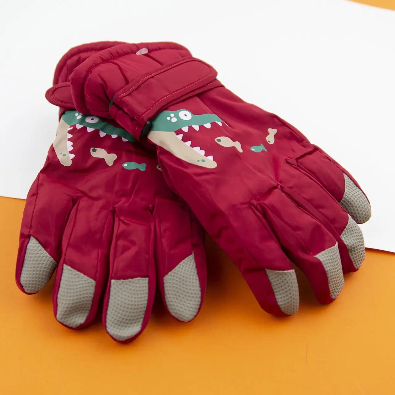 Перчатки подростковые болоневые лыжные меховые на липучке с крокодилами р. 13 Красный (22-12-42) Перчатки подростковые болоневые лыжные меховые на липучке с крокодилами р. 13 Красный (22-12-42)