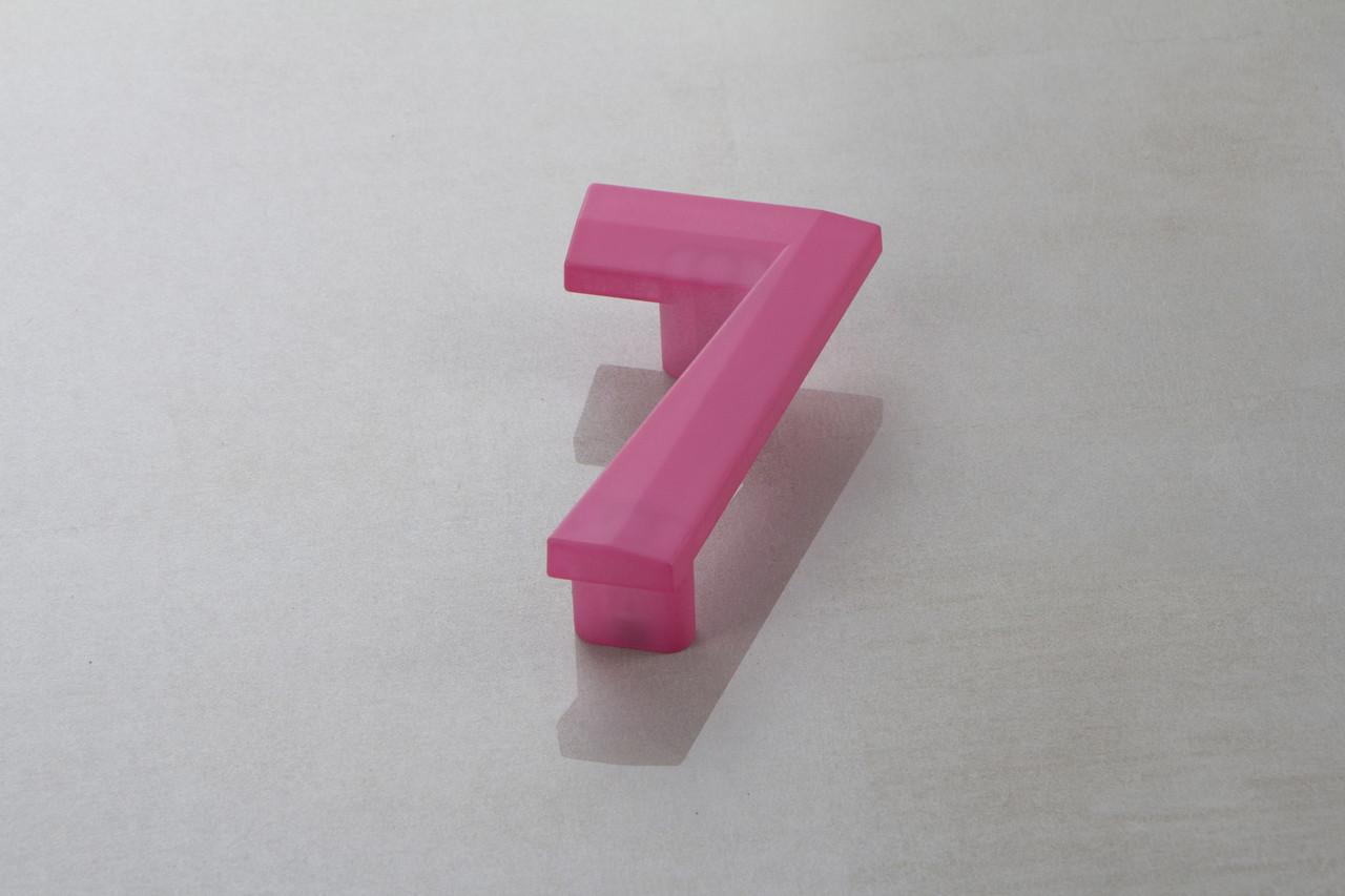 Меблева ручка Poliplast цифра семірка РП-7 Прозорий рожевий (16165) - фото 1 Меблева ручка Poliplast цифра семірка РП-7 Прозорий рожевий (16165) - фото 1