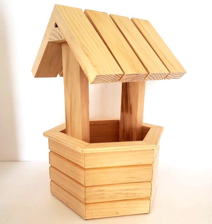 Криниця декоративна із дерева Кватра Бланже (КОС-002601)