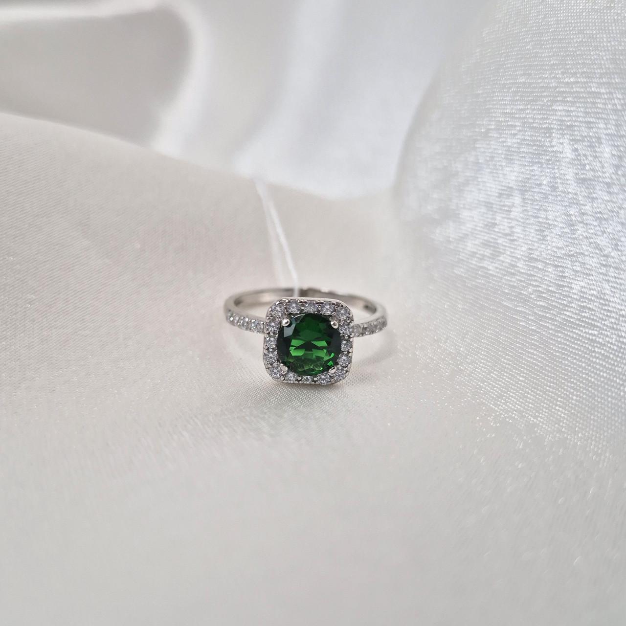 Кольцо с зеленым камнем серебро 925 пробы родированное 2,43 г р. 18,5 (810883)