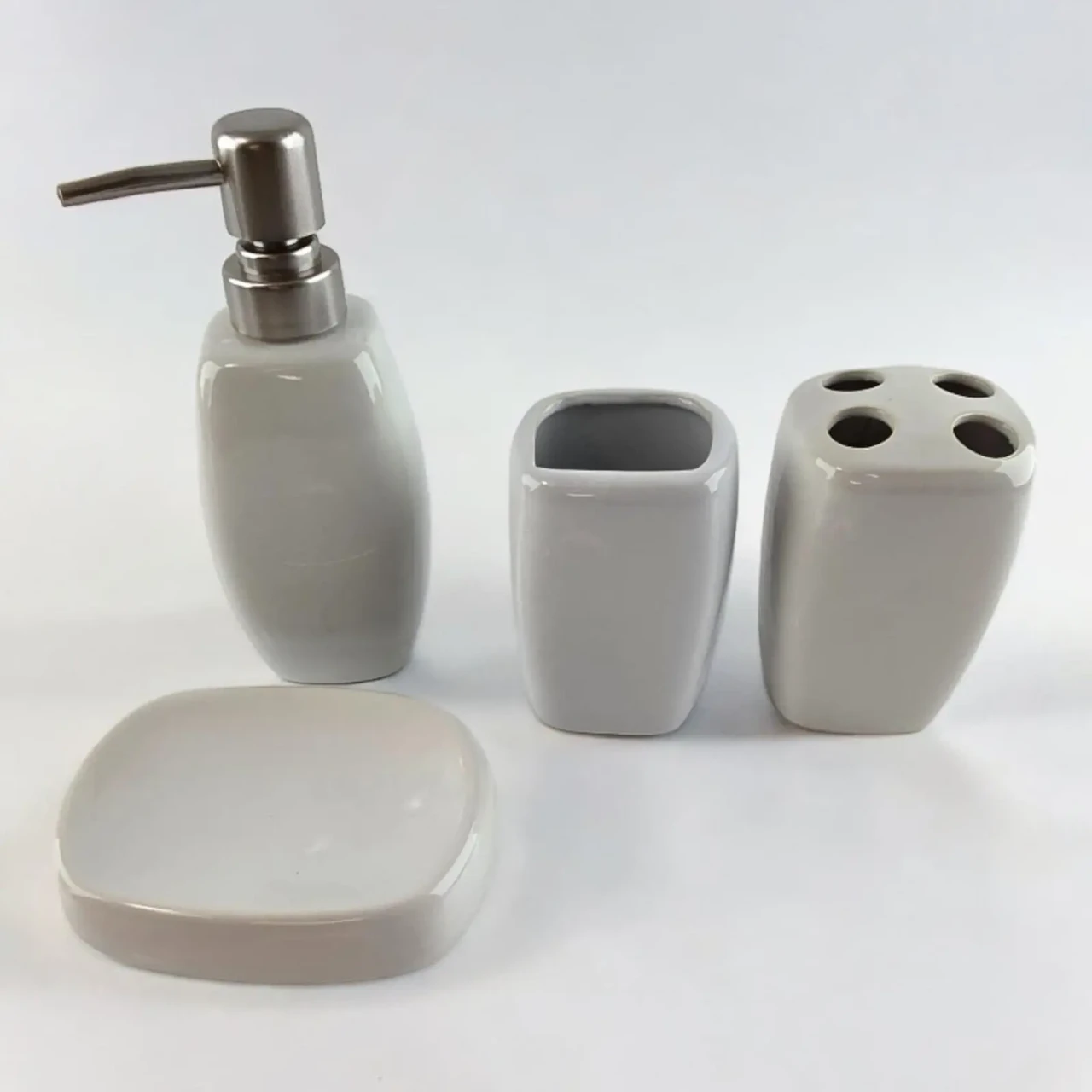 Набір для ванної кімнати керамічний 23х21х11 см Білий (35938)