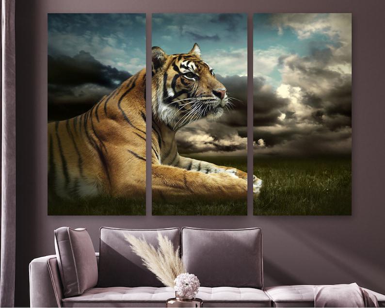 Модульная картина KIL Art Гордый тигр на холсте из трех частей 156x100 см (M3_XL_229)