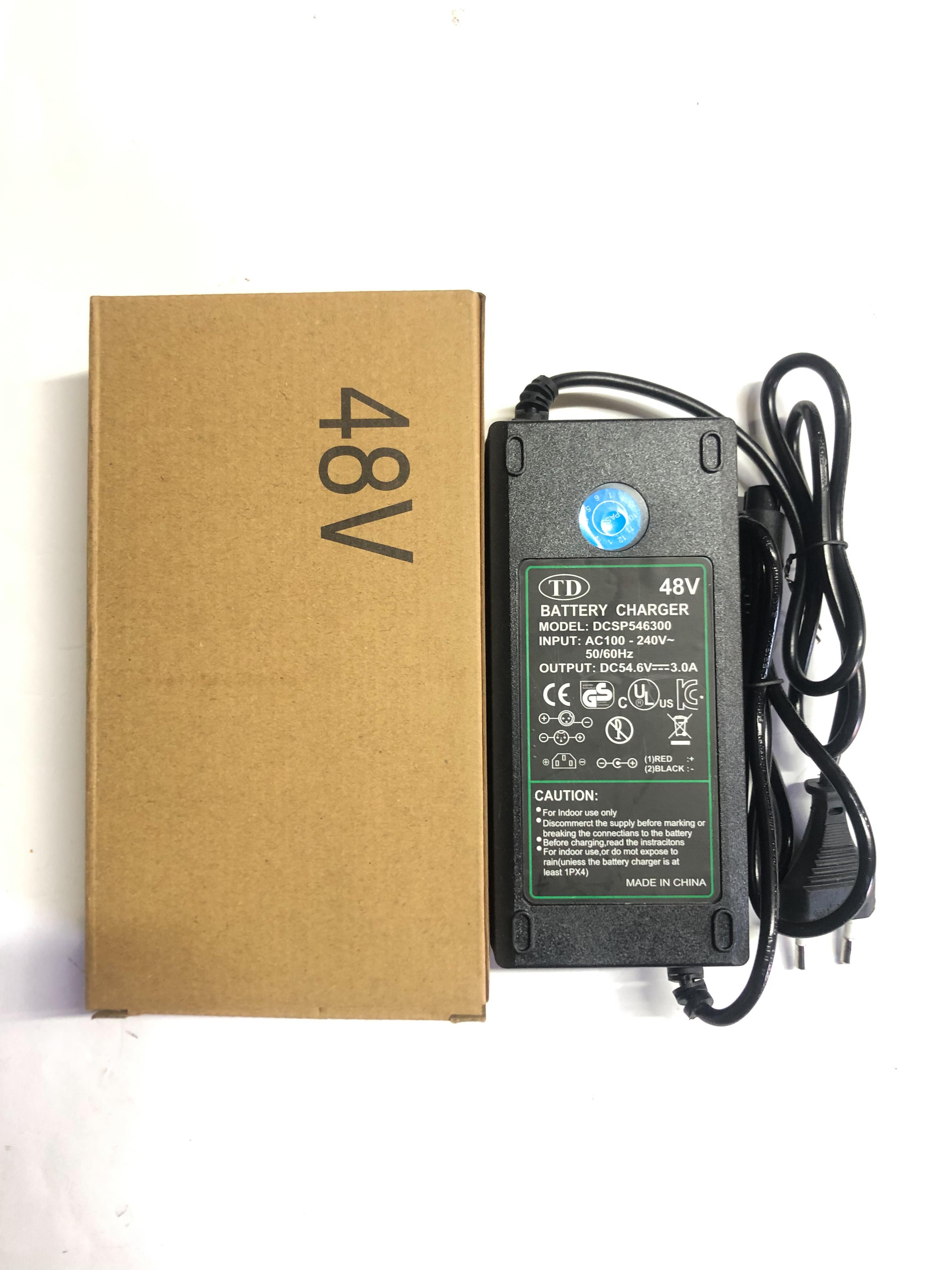 Зарядний пристрій для електросамокату 48V 54.6V 3.0 A