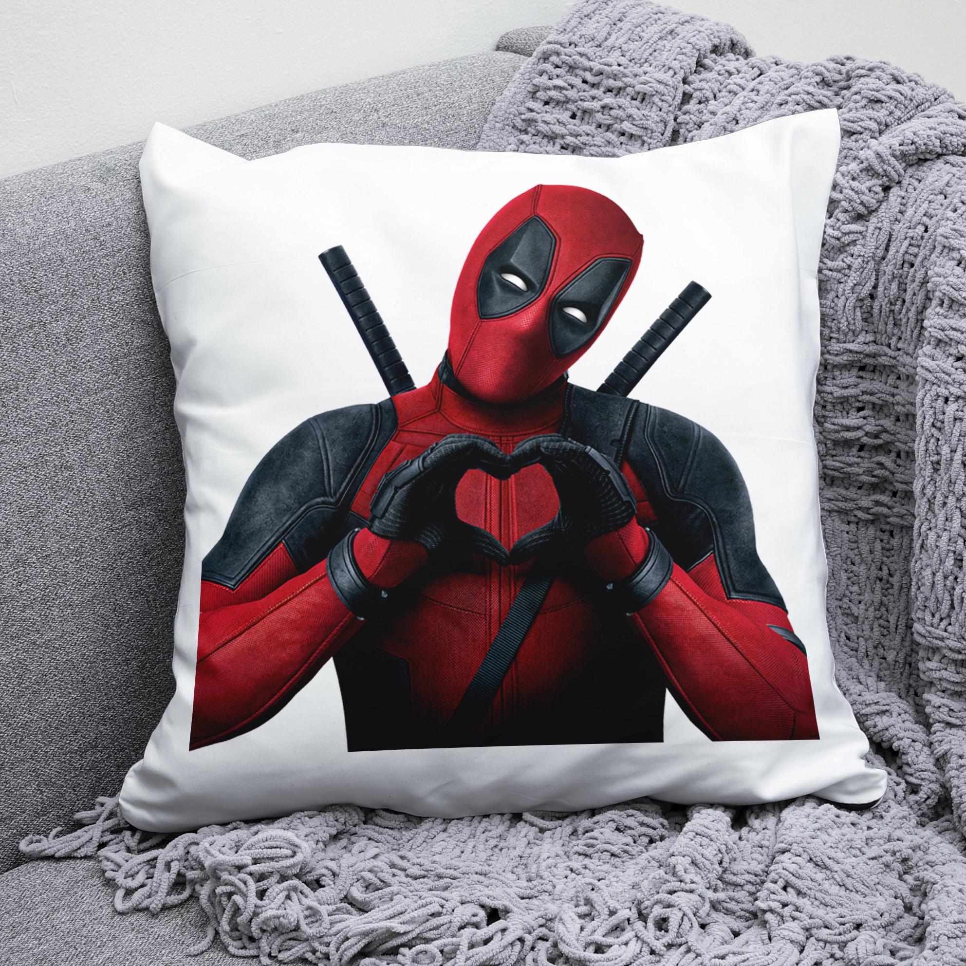 Плюшевая подушка квадрат с принтом Deadpool