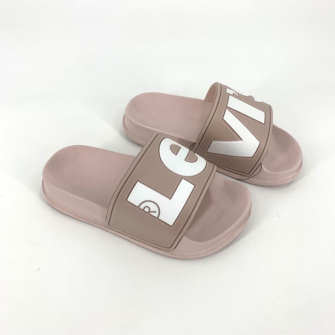 Шльопанці Levi’s р. 38 Пудровий (VPOL0099S)