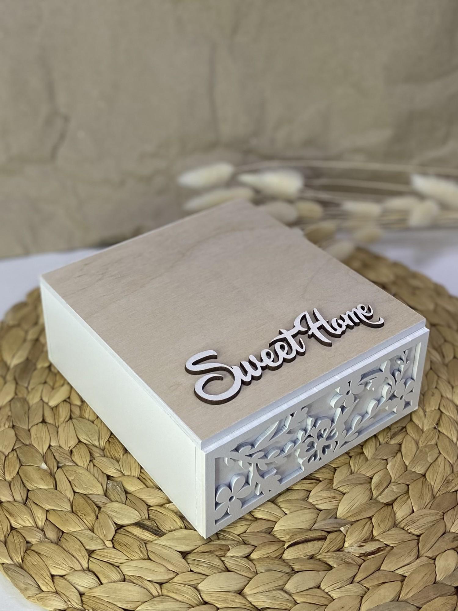 Шкатулка деревянная Sweet Home 17,5х16х6,5 см (2570)