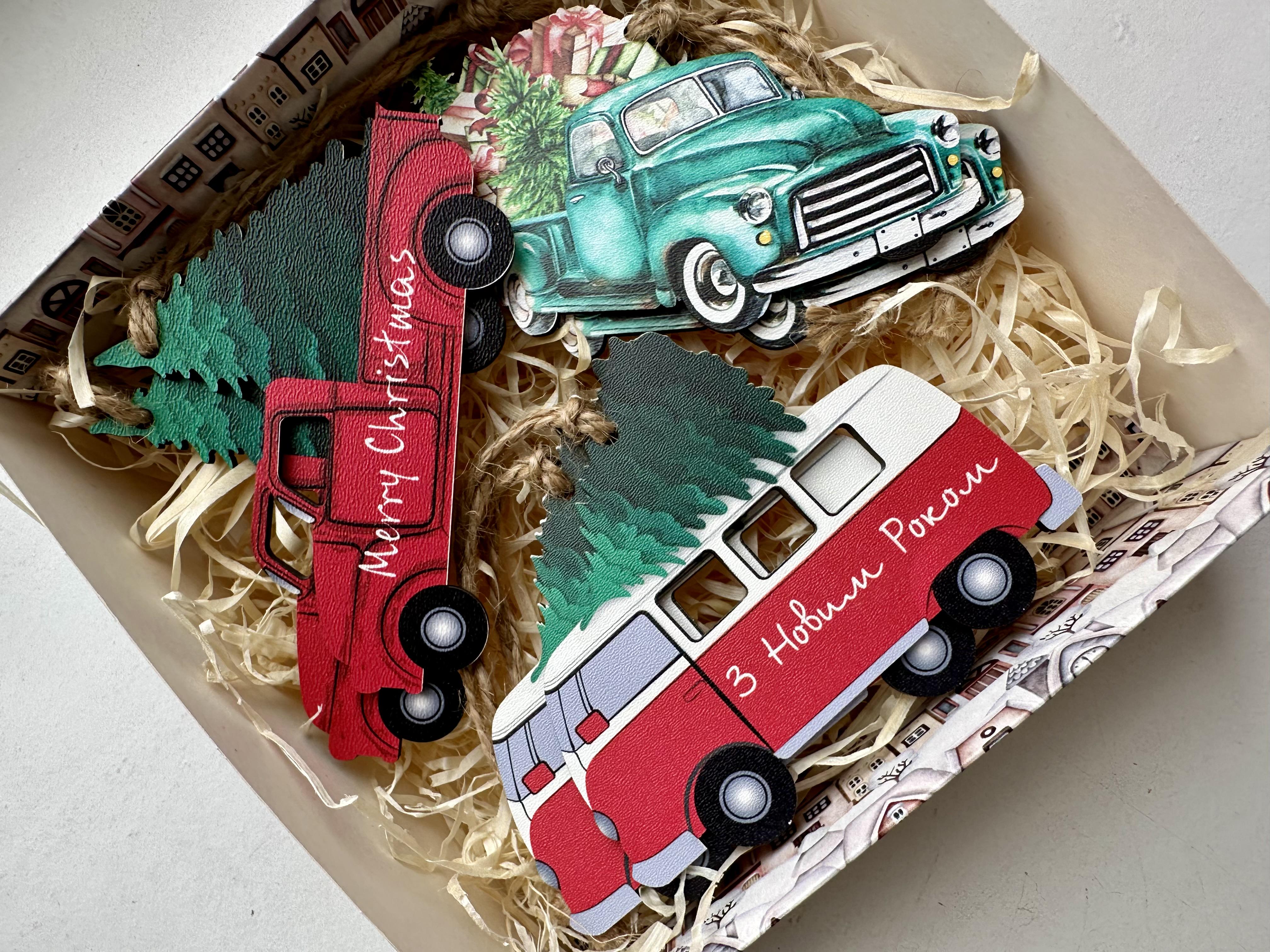 Набір з іграшками дерев'яними новорічними 6 шт. (13532147) - фото 8 Набір з іграшками дерев'яними новорічними 6 шт. (13532147) - фото 8