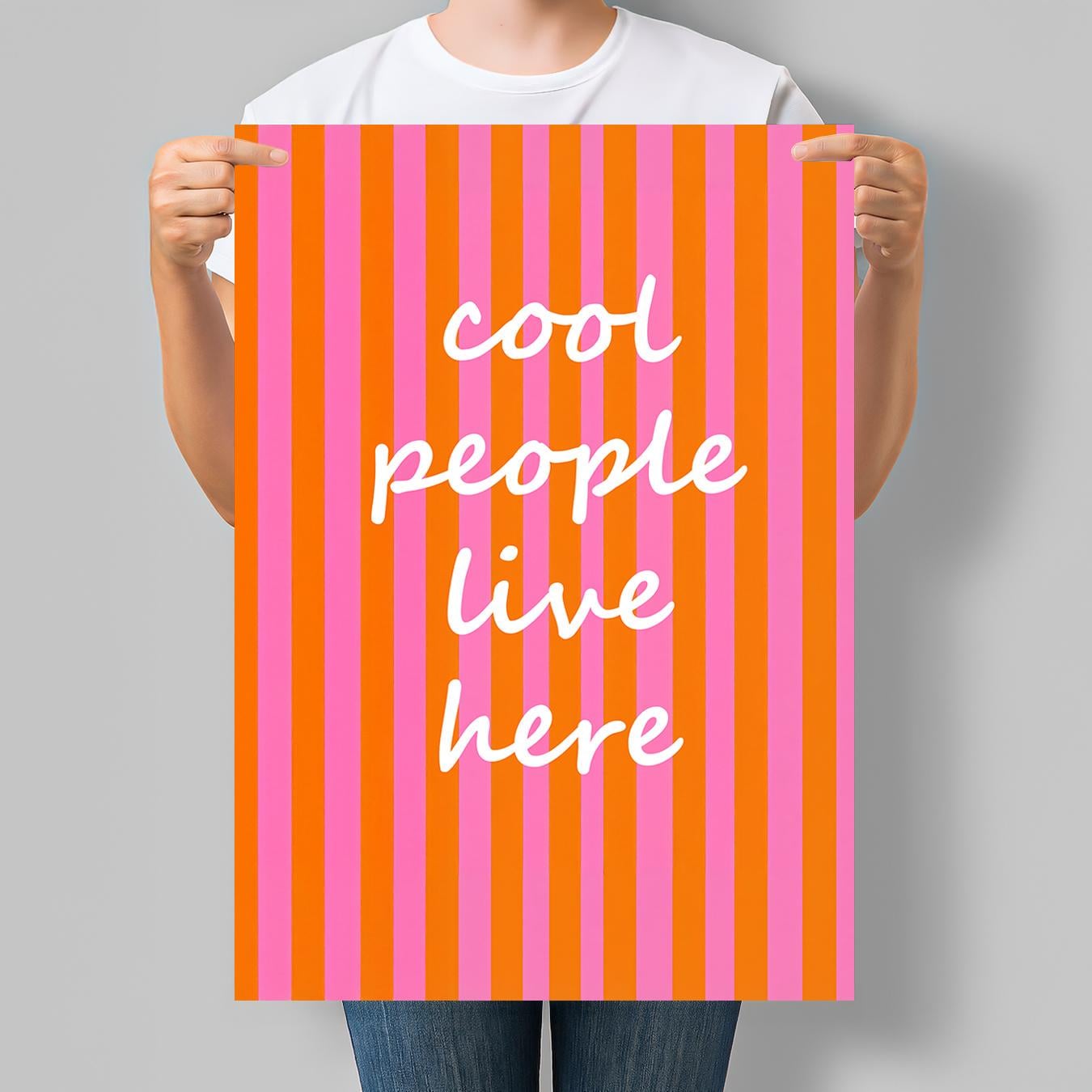 Постер для дому Cool People Live Here Здесь живут крутые люди 42x60 см A2 без рамки (MOTN011_A2)