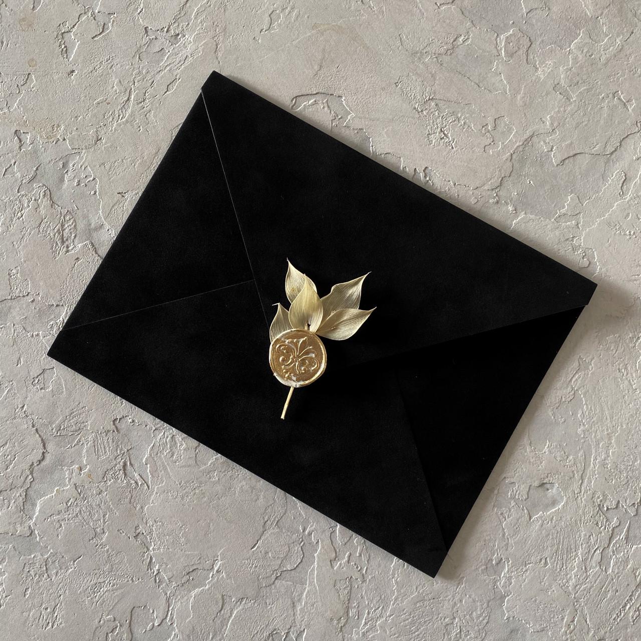 Конверт оксамитовий з підкладкою А5 16х21,5 см на магнітній застібці з декором Чорний (1757360084)