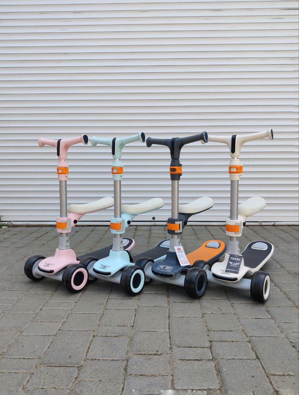 Детский самокат трехколесный Z.Gan MTG009A складной со звуковыми/световыми эффектами Розовый (MTG009Ar-s2) - фото 2 Детский самокат трехколесный Z.Gan MTG009A складной со звуковыми/световыми эффектами Розовый (MTG009Ar-s2) - фото 2