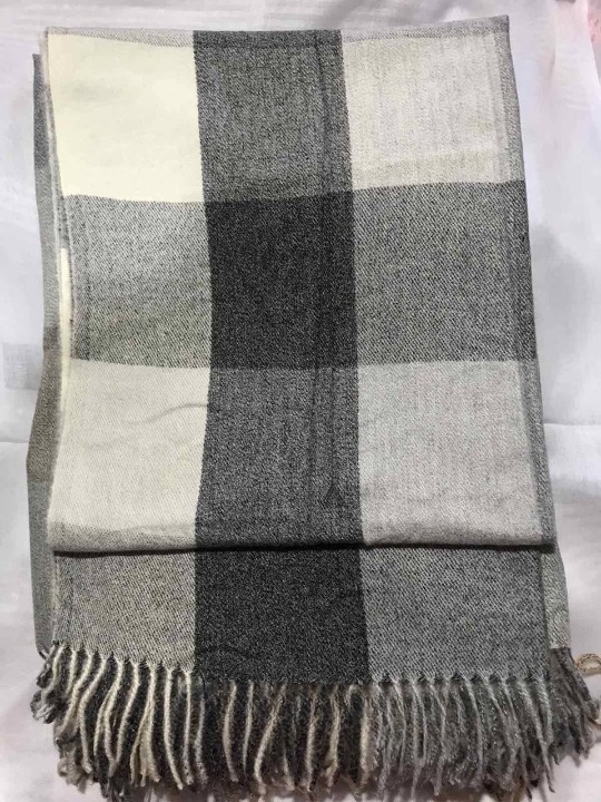 Шарф женский кашемировый в клетку Серый (ШарфКаш73) Шарф женский кашемировый в клетку Серый (ШарфКаш73)