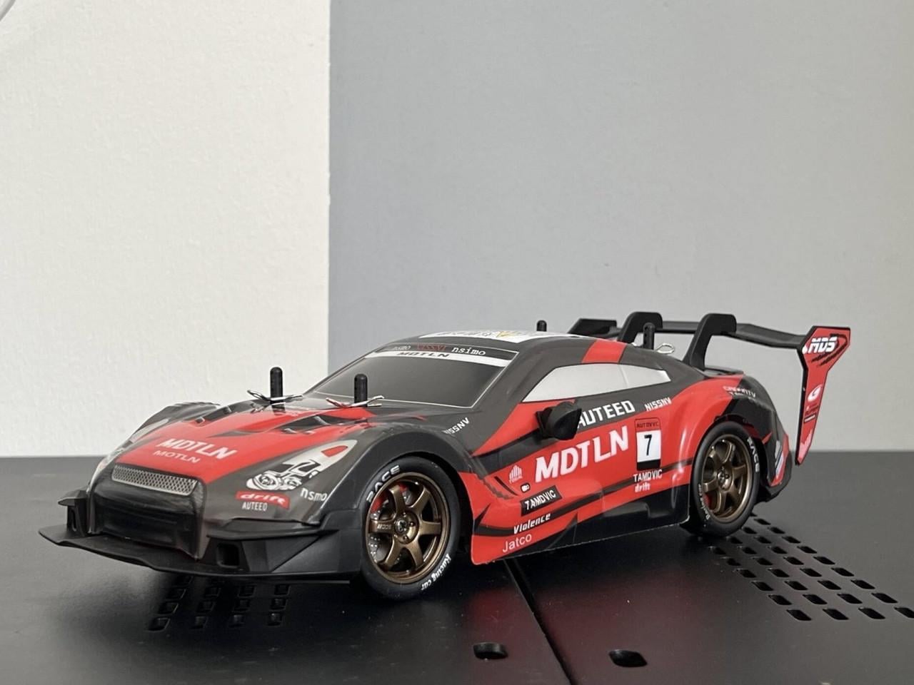 Радиоуправляемая дрифт-машинка Nissan (2763939383)