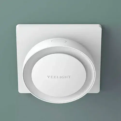 Ночник с датчиком движения Yeelight Plug-in Night Light Sensitive YLYD10YL - фото 3