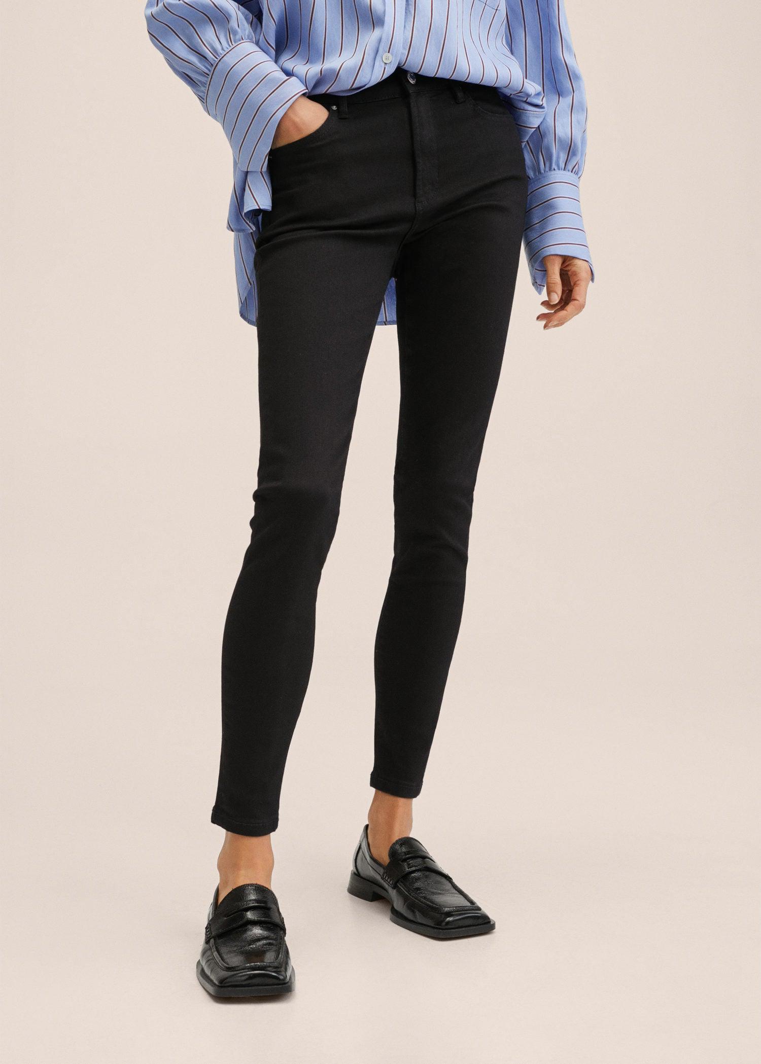 Джинсы женские Mango 27111131 р. 34 Черный