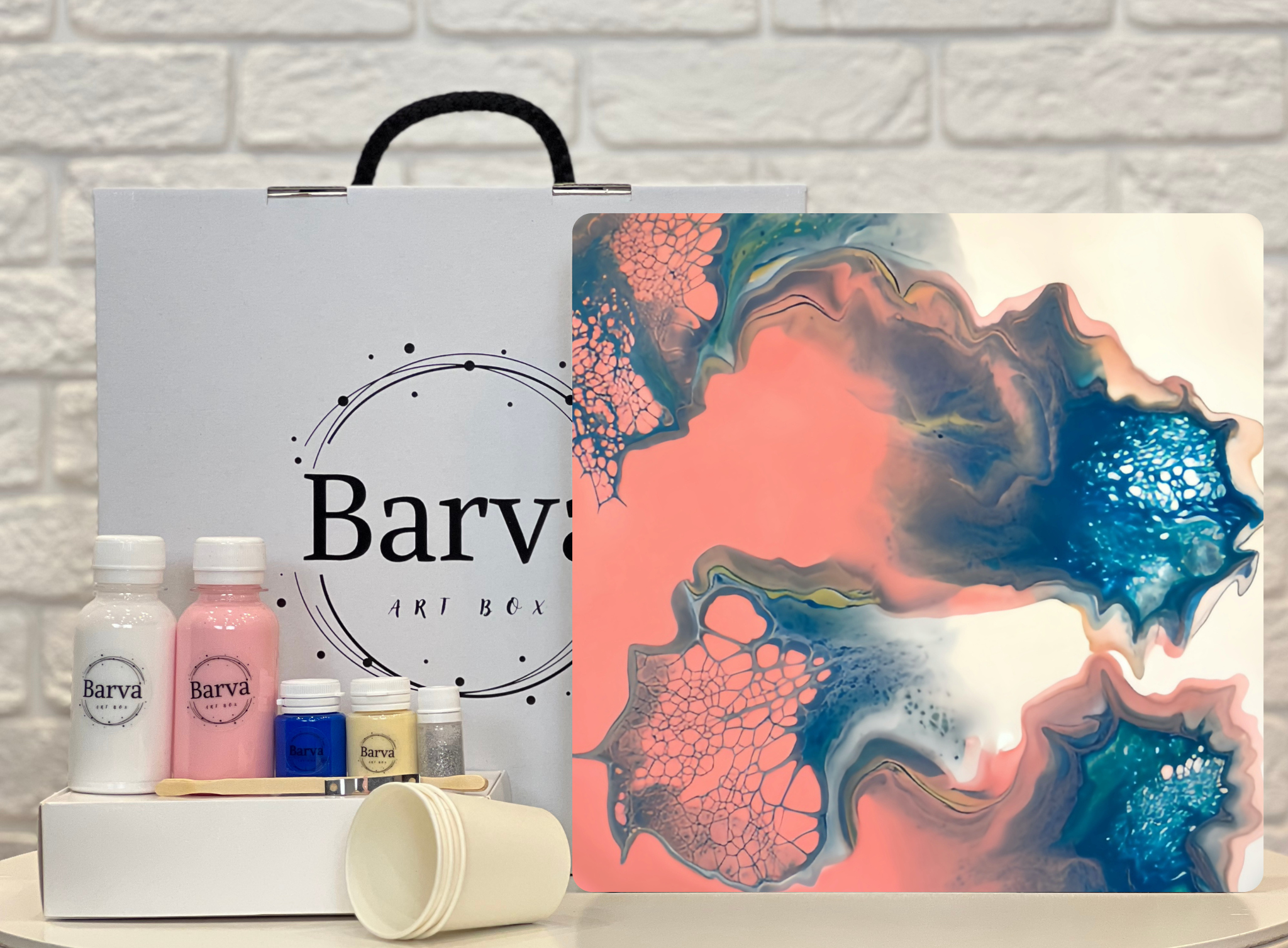 Подарунковий набір для створення картини Barva art box Інтрига у техніці абстрактного живопису квадрат 30 см (1669473665555)