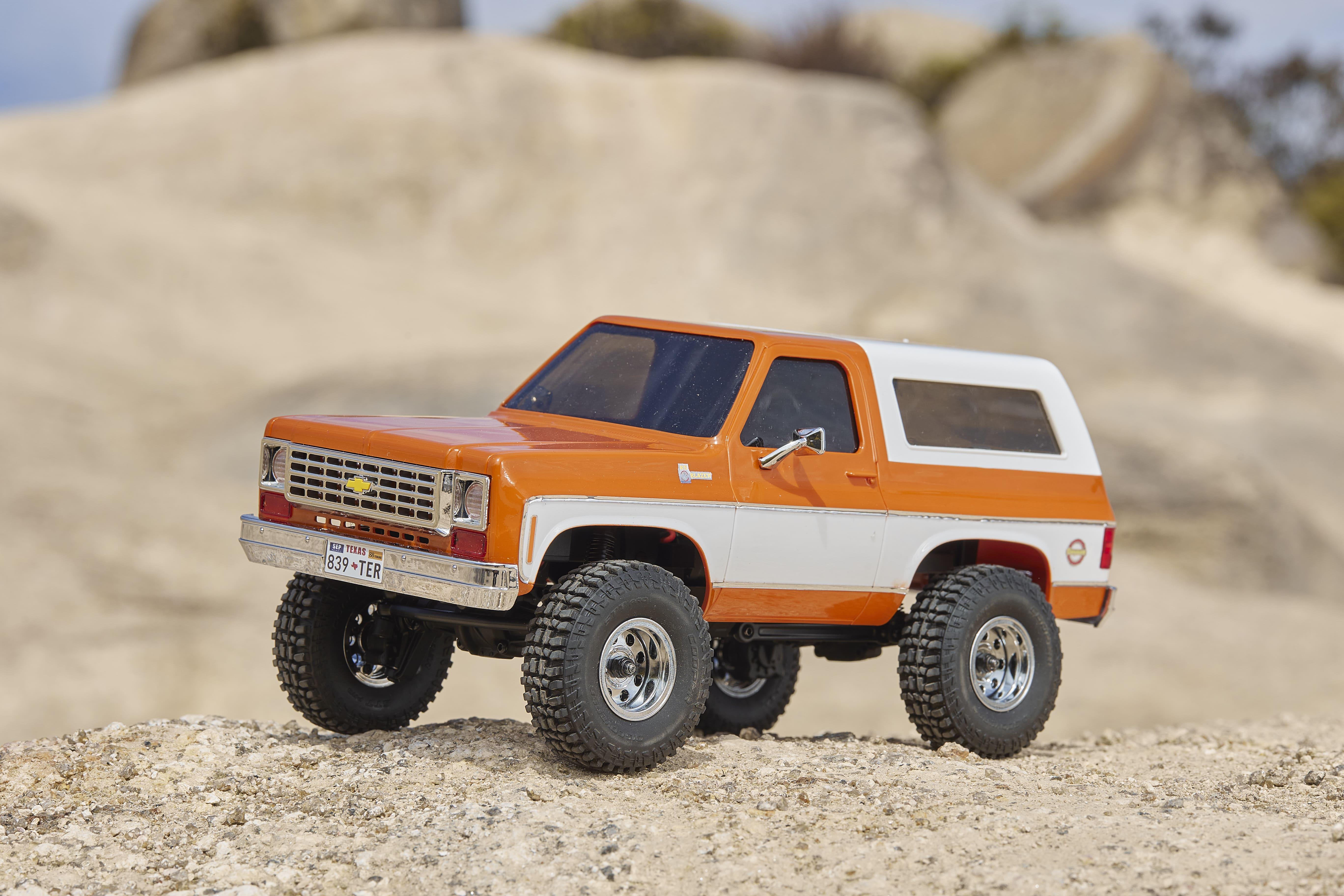 Машинка на радиоуправлении FMS 1:24 FCX24 K5 BLAZE RTR Orange - фото 20 Машинка на радиоуправлении FMS 1:24 FCX24 K5 BLAZE RTR Orange - фото 20