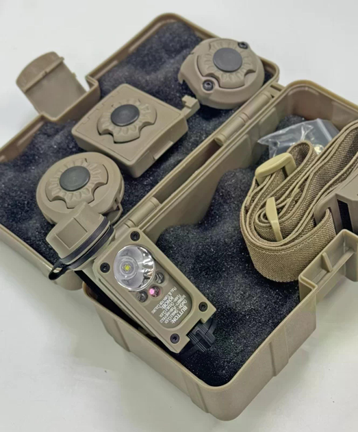 Фонарь на шлем Howard's Armory Sidewinder MPLS Compact II Койот (HA-4LED-Compact-MPLS-T) - фото 4