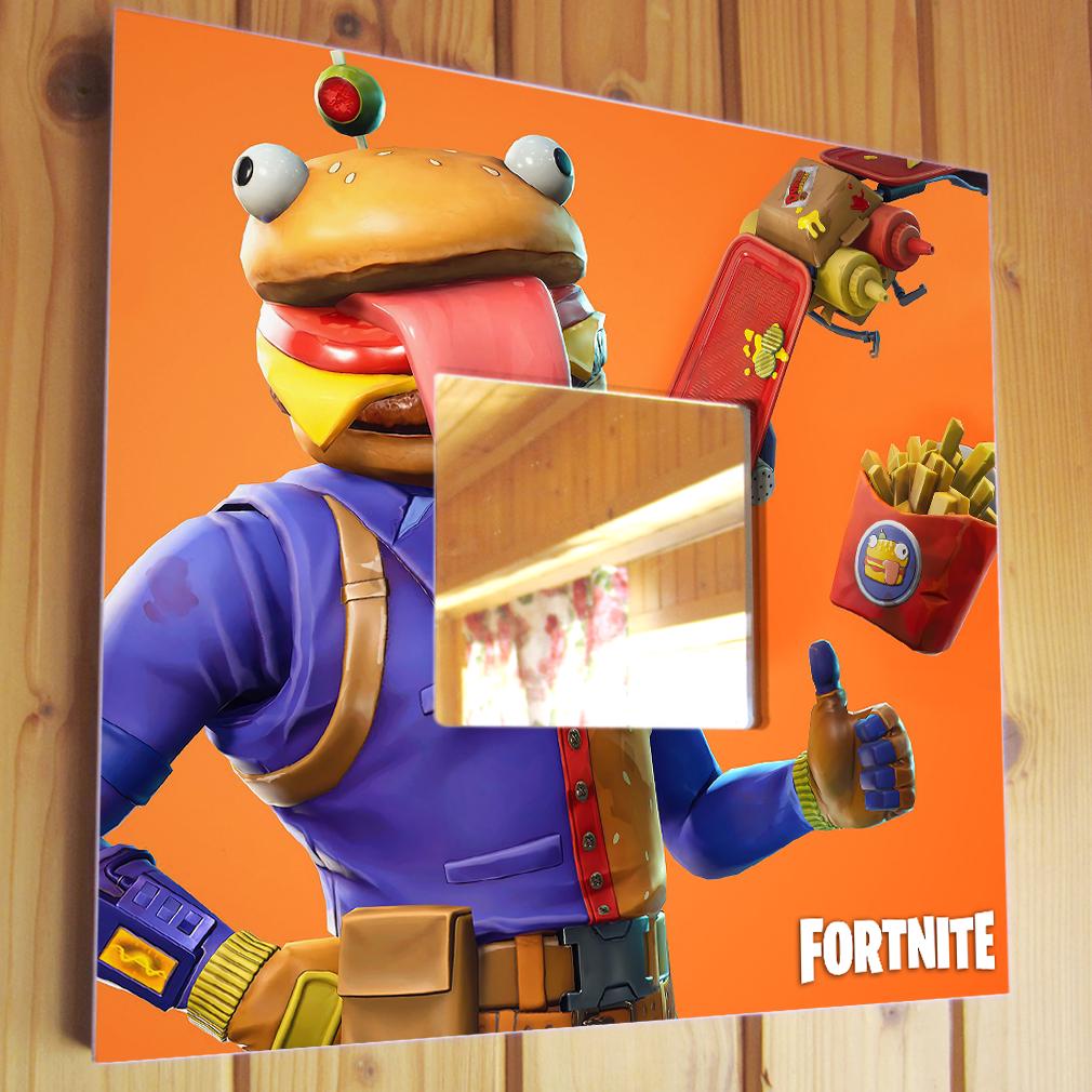 Зеркало декоративное Персонажи игры ''Fortnite'' 260х260 мм (M04426)