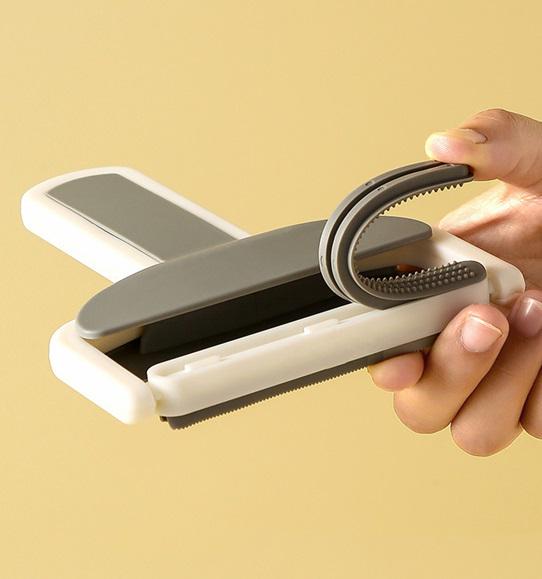 Скребок для видалення вовни на одязі 18652 12х15 см Сірий (5011887) - фото 4