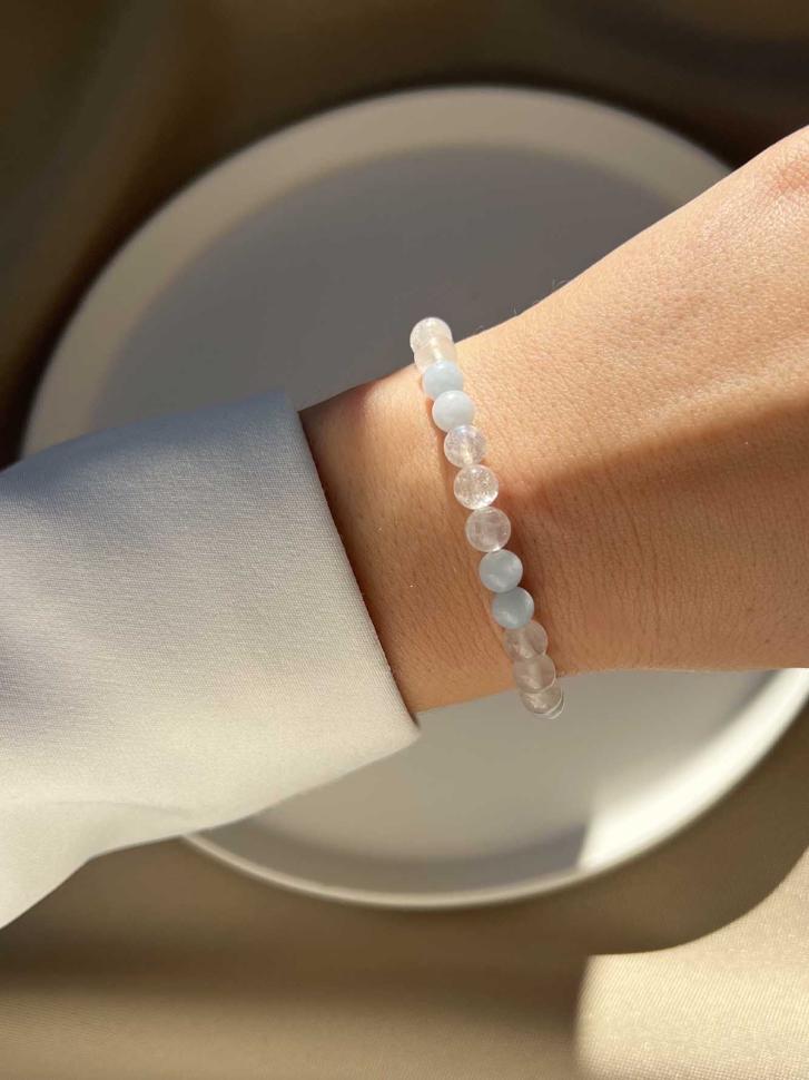 Браслет из аквамарина и лунного камня (5267)