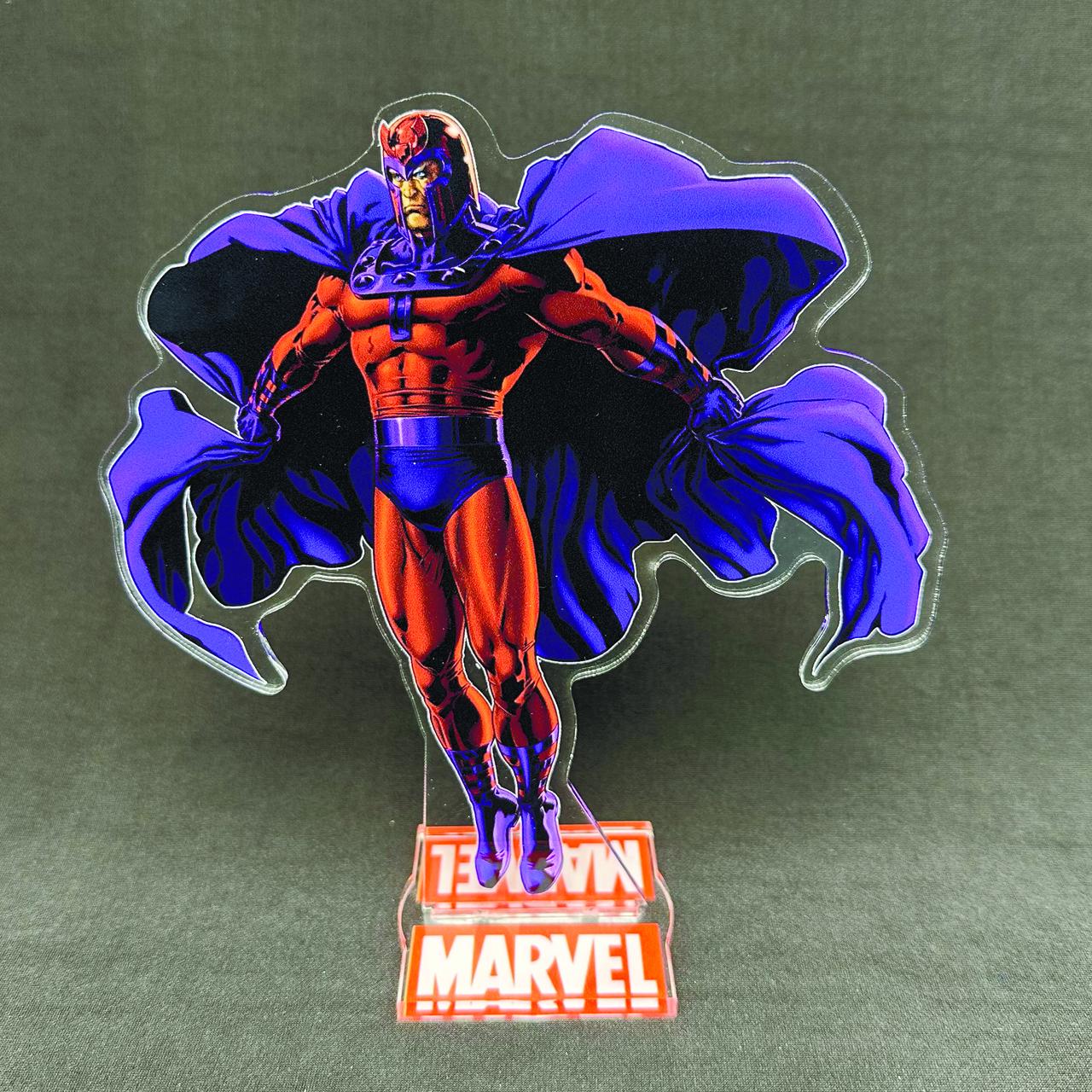 Фигурка коллекционная акриловая Marvel Магнето 15 см (2502483423)