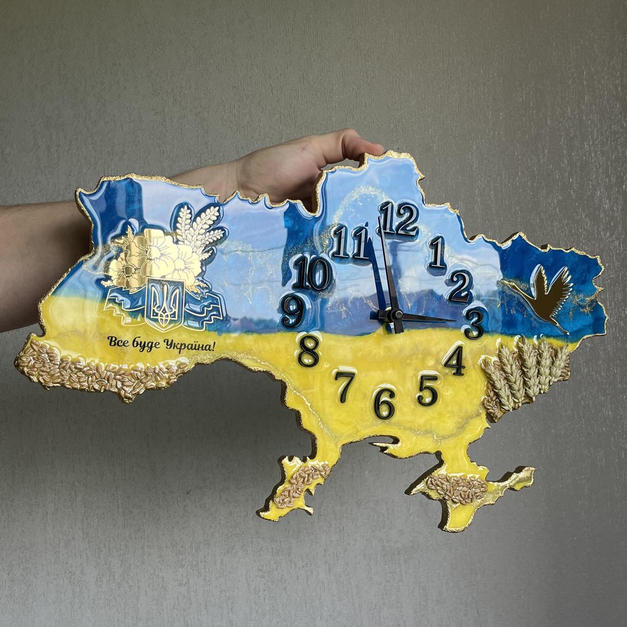 Годинник настінний з епоксидної смоли Карта України 40x25 см