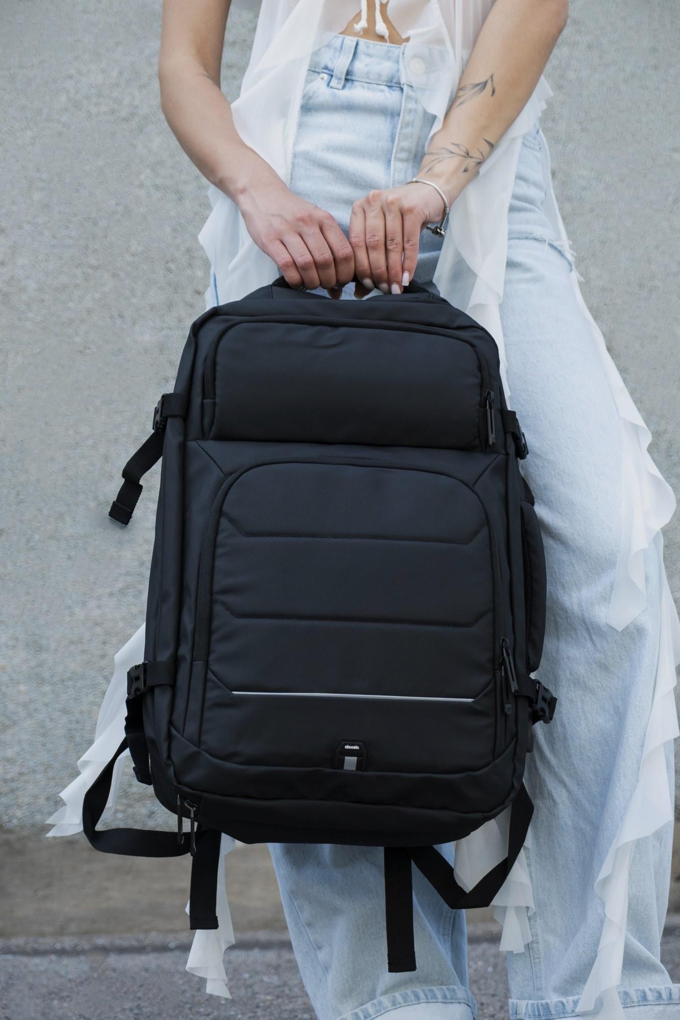 Рюкзак женский Without Reflective Classic USB с расширением Black (8049685)