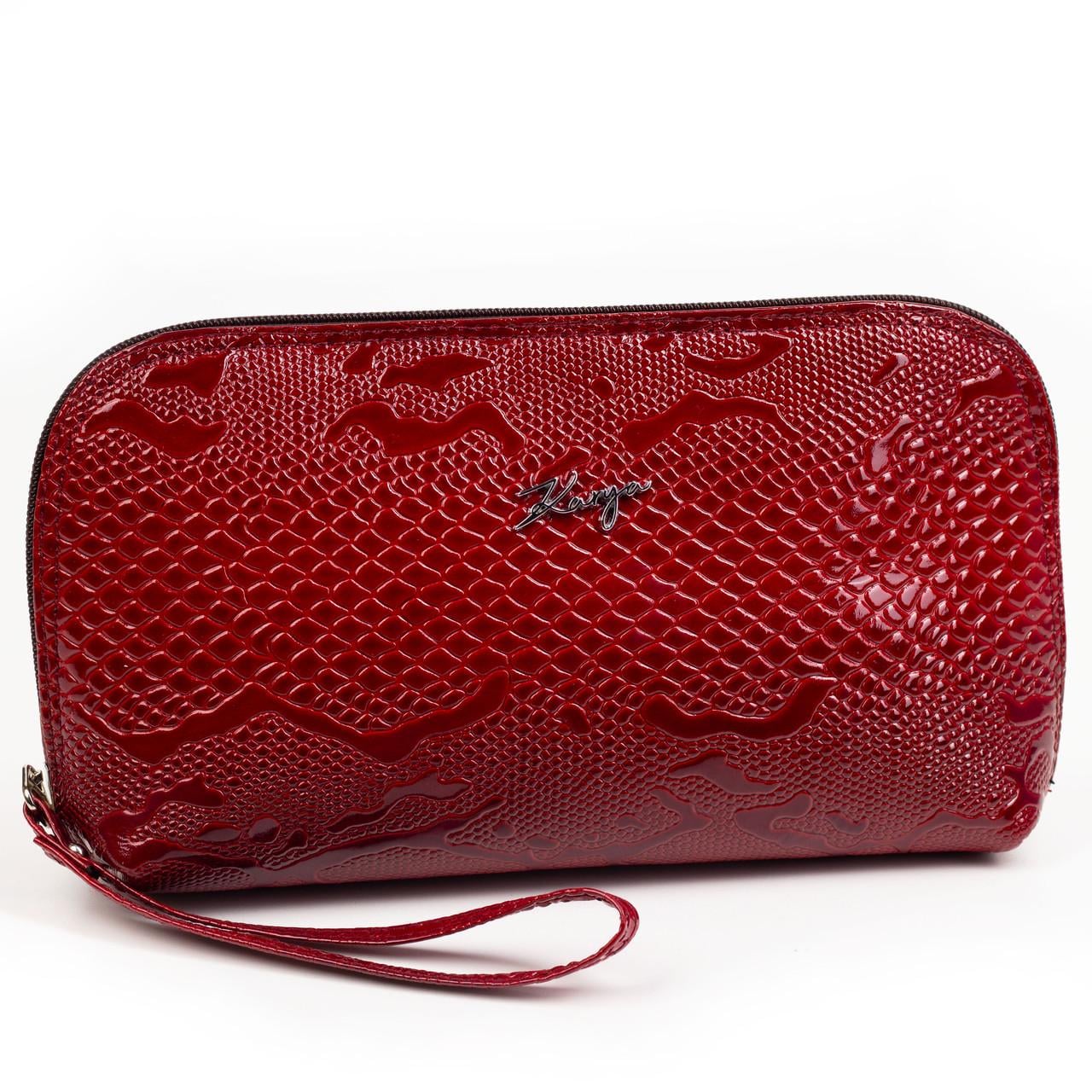 Косметичка жіноча з натуральної шкіри Karya 2029-019 Червоний