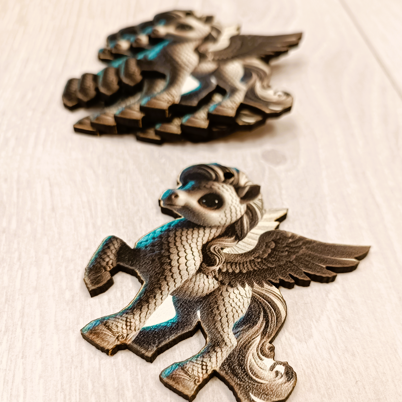 Игрушка-декор на елку Luxyart Пегас 7х7 см (DN-892) - фото 3