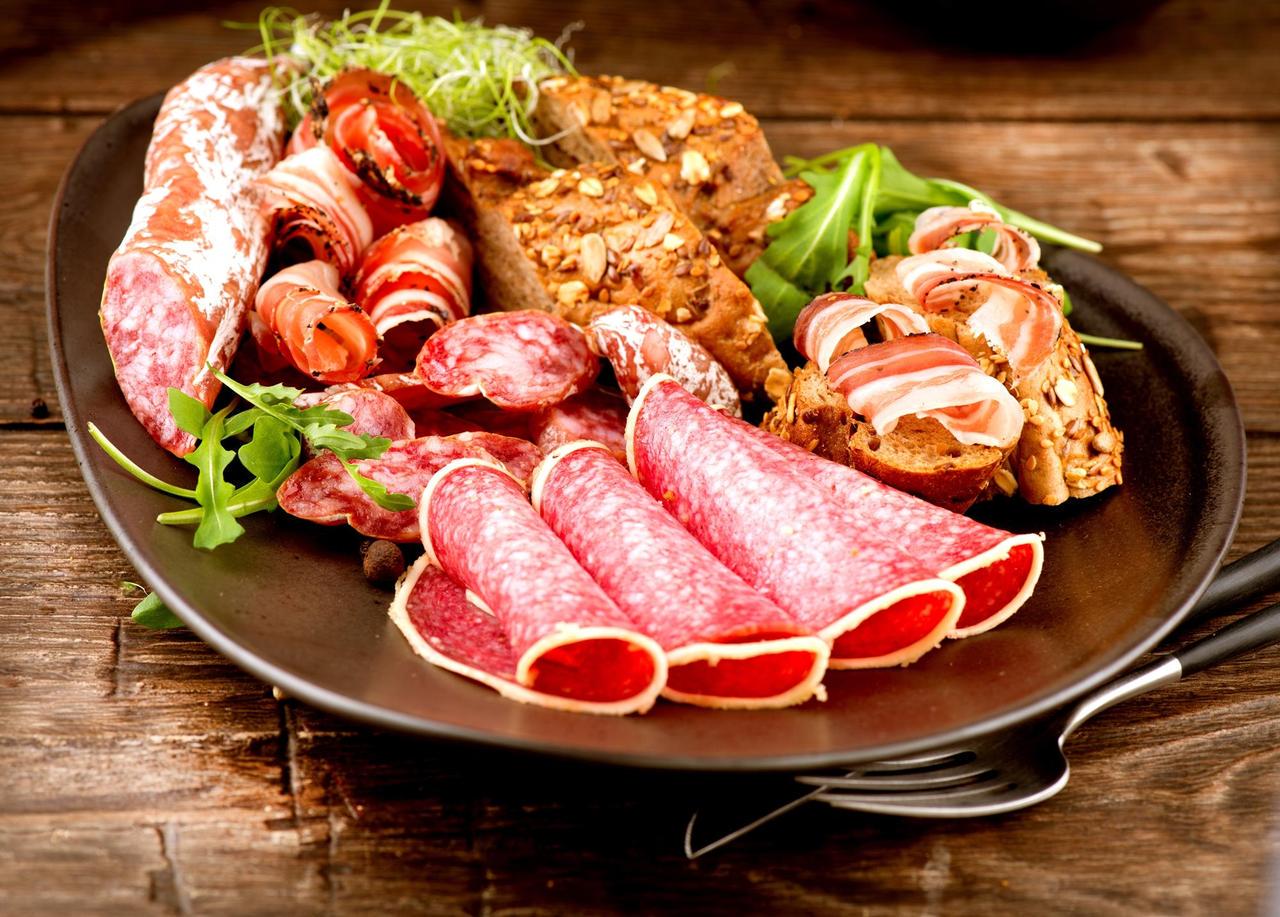 Картина на холсте Мясная тарелка 35х55 см (E177)