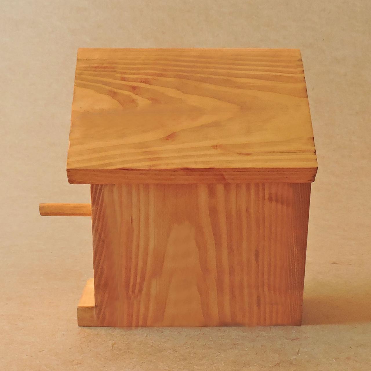 Шпаківня садова з дерева Синичка Каррі (СКВ-001103) - фото 3 Шпаківня садова з дерева Синичка Каррі (СКВ-001103) - фото 3