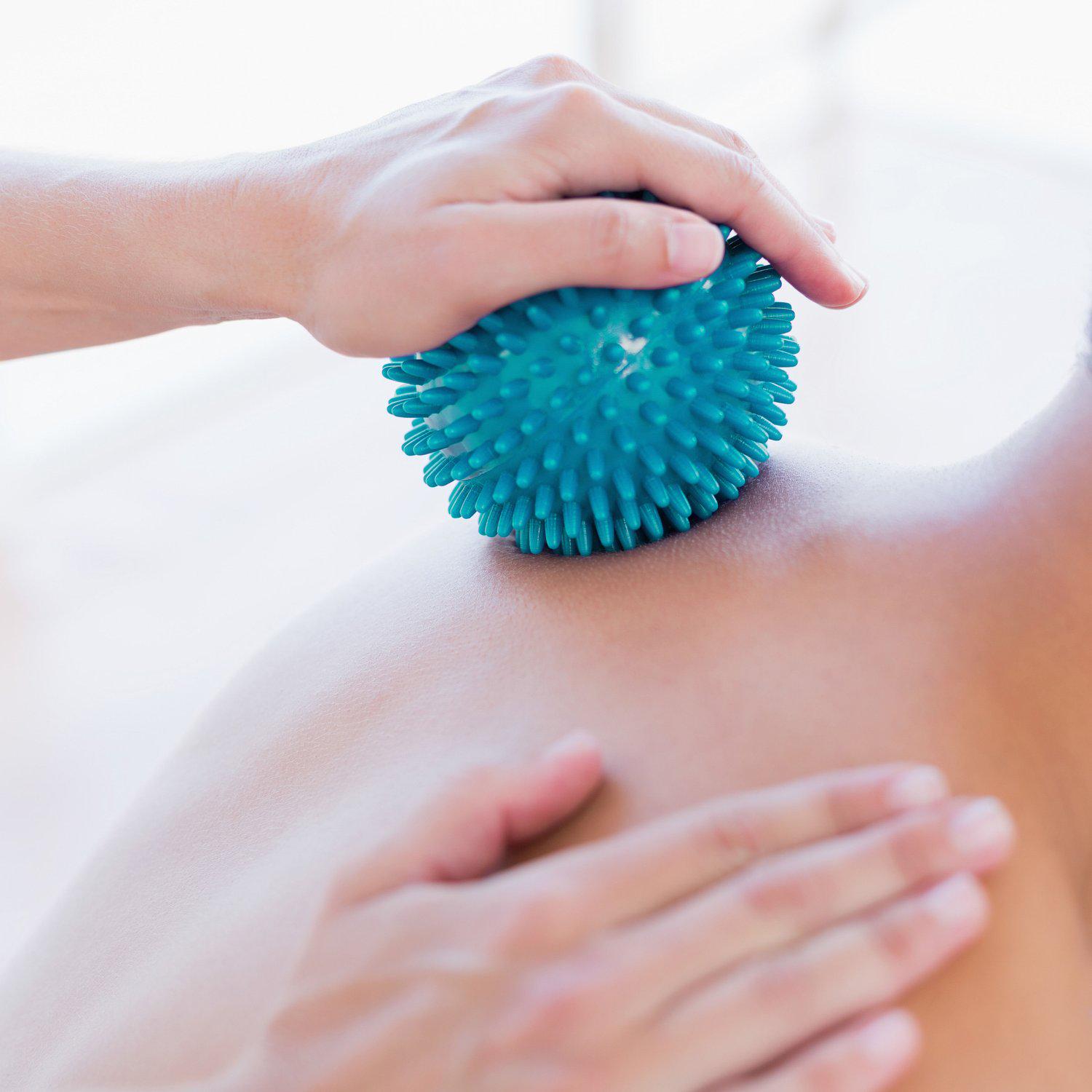 Масажний м'яч Gymtek 60 мм Блакитний (30496563) - фото 4 Масажний м'яч Gymtek 60 мм Блакитний (30496563) - фото 4